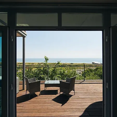 Appartement Cliff Haven- Spectacular Sea Views From Balcony, Pets Go Free à Pendine Extérieur photo